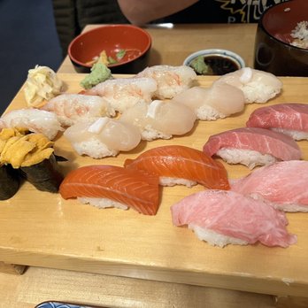 Izumi - Sushi Bars Near Me - Kirkland, Washington Izumi - Sushi Bars Near Me - Kirkland, Washington
