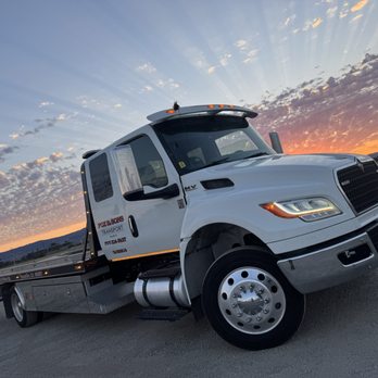 Fox & Sons Transport - Towing Near Me - Vacaville, California Fox & Sons Transport - Towing Near Me - Vacaville, California