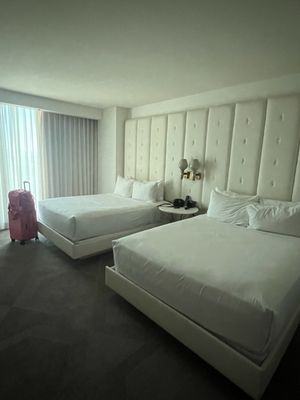 W Las Vegas by null