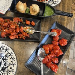 Ember Indian Cuisine - Samosa, lasuni gobi, and Chicken Manchurian