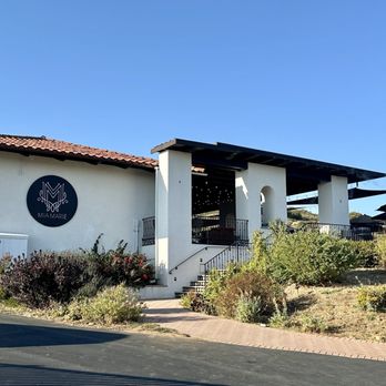 Mia Marie Vineyards - Tasting room - Wine Tasting Room Near Me - Escondido, California