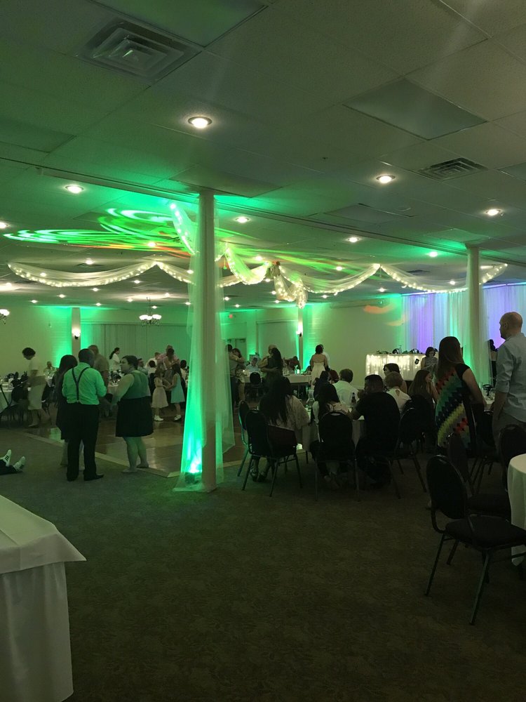 VINELAND CENTER Updated August 2024 1155 Vineland Rd, Saint Joseph, Michigan Venues