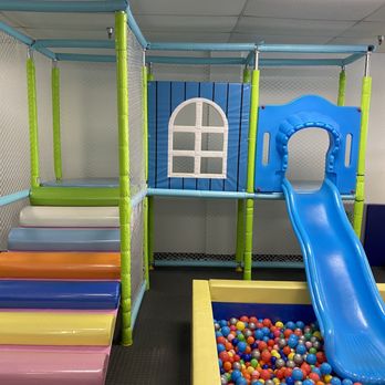 M and M Indoor Playground - Larger play structure - Indoor Playcenter Near Me - Clovis, California