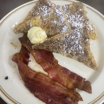 The Potbelly Cafe - Two French Toast and two Two Slices of Bacon - American Near Me - Chiloquin, Oregon