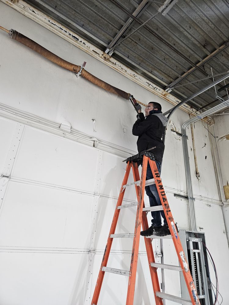 Blue Sky Garage Doors - Garage Door Contractor in Highlands Ranch, CO