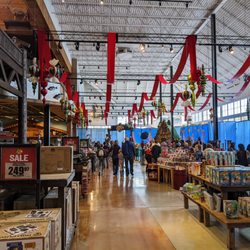 Bass Pro Shops