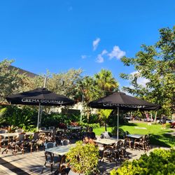 Crema Gourmet - Outdoor dining