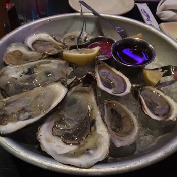 Go Fish Restaurant - Oysters - Seafood Near Me - Stonington, Connecticut Go Fish Restaurant - Oysters - Seafood Near Me - Stonington, Connecticut