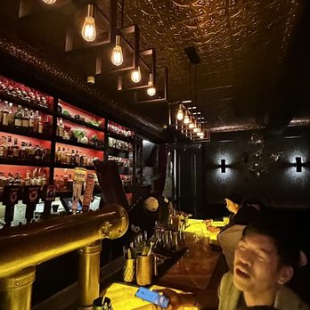 Dahlia Lounge - Cocktail Bars Near Me - San Francisco, California Dahlia Lounge - Cocktail Bars Near Me - San Francisco, California