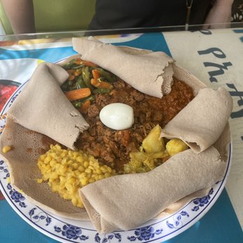 Abyssinia Ethiopian - Sampler platter for two. Everything is  perfect. - Ethiopian Near Me - Nashville, Tennessee