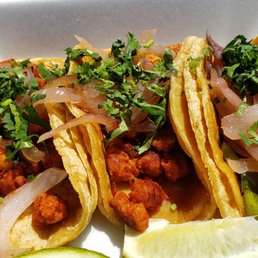 Vegan soychorizo & grilled veggie tacos ($2.79 each). Both were fine. The soychorizo has a tomato-y flavor that's middling. Vegan soychorizo & grilled veggie tacos ($2.79 each). Both were fine. The soychorizo has a tomato-y flavor that's middling.