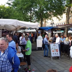 Weinfest Pinneberg - Hölle los, am Donnerstag