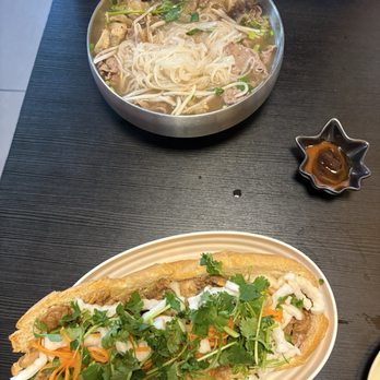 Pho Banh Mi and Juice - Pork Bánh mì and beef tendon pho - Sandwiches Near Me - Half Moon Bay, California Pho Banh Mi and Juice - Pork Bánh mì and beef tendon pho - Sandwiches Near Me - Half Moon Bay, California