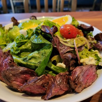 Wilder - Steak salad - Pizza Near Me - Philadelphia, Pennsylvania Wilder - Steak salad - Pizza Near Me - Philadelphia, Pennsylvania