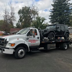 Budget Towing and Recovery - Cool jeep.