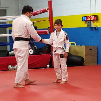 Etobicoke Martial Arts - Kickboxing Near Me - Toronto, Ontario Etobicoke Martial Arts - Kickboxing Near Me - Toronto, Ontario
