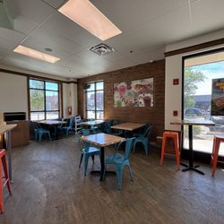 Tropical Smoothie Cafe