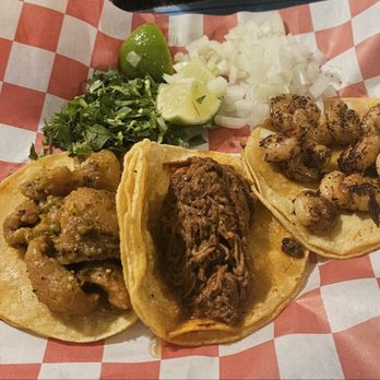 El Palenque Salas - Bars Near Me - Greenville, Texas