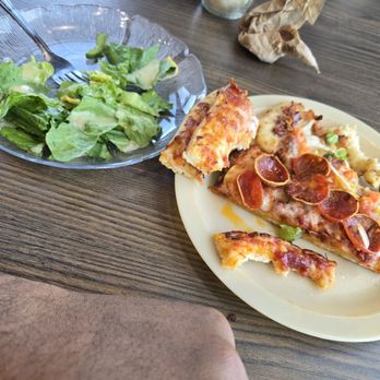 Mountain Mike's Pizza - All you can eat salad n pizza - Chicken Wings Near Me - North Las Vegas, Nevada