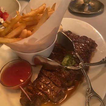 Maple & Ash - Classic Steak Frites - Steakhouses Near Me - Chicago, Illinois