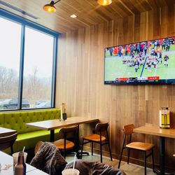 Chicken N Pickle - St Charles - More seating areas