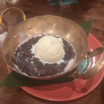 Mitr Thai - Black sticky rice with ice cream - Thai Near Me - New York, New York Mitr Thai - Black sticky rice with ice cream - Thai Near Me - New York, New York