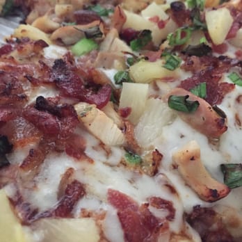 Mountain Mike's Pizza - BBQ luau w/scallions - Pizza Near Me - Escalon, California