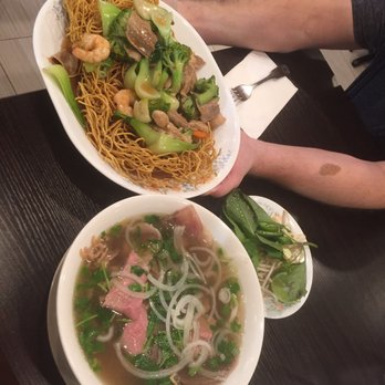 Pho Tran's - Pho Dac Biet and Crispy Chow Mein with sautéed shrimp, beef and veggies. - Vietnamese Near Me - Chino, California Pho Tran's - Pho Dac Biet and Crispy Chow Mein with sautéed shrimp, beef and veggies. - Vietnamese Near Me - Chino, California