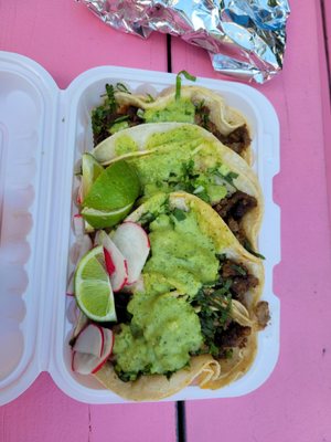 Derek food truck by null