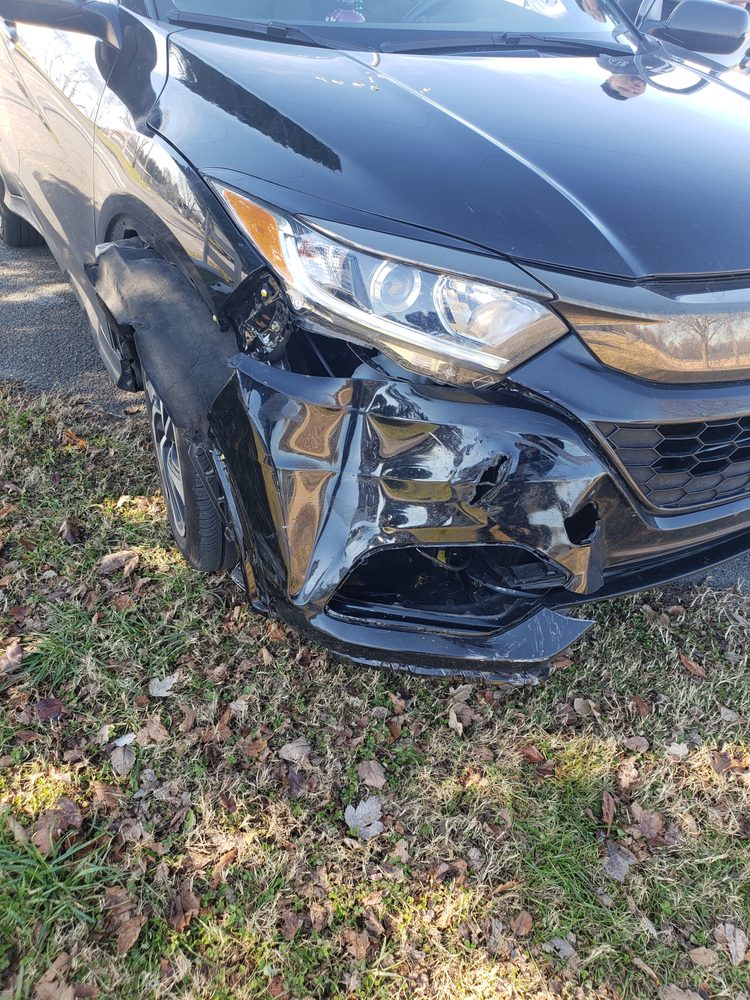CALIBER COLLISION Updated August 2024 18 Photos 1106 Callahan Dr, Knoxville, Tennessee