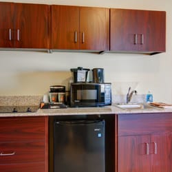Cobblestone Inn & Suites - Steele