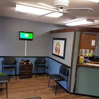 Arrowhead Veterinary Clinic - Waiting Area - Veterinarians Near Me - Dewey, Oklahoma Arrowhead Veterinary Clinic - Waiting Area - Veterinarians Near Me - Dewey, Oklahoma