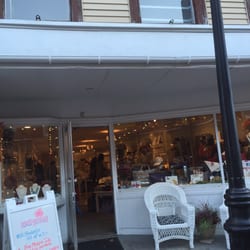 Pretty Poppy Jewelry & Accessories - Storefront