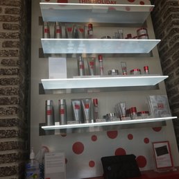 First the at a EWC. I had a great experience with Corrine. As painless as a wax could be, it was quick and clean. I will definitely return. First the at a EWC. I had a great experience with Corrine. As painless as a wax could be, it was quick and clean. I will definitely return.