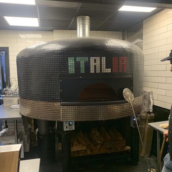 La Porta - Wood fired oven imported from Italy - Pizza Near Me - Northport, New York La Porta - Wood fired oven imported from Italy - Pizza Near Me - Northport, New York