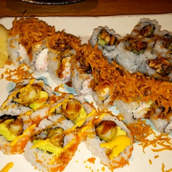 Blue Ocean - Dragon roll, skin roll and spicy California roll - Cocktail Bars Near Me - St. Louis, Missouri Blue Ocean - Dragon roll, skin roll and spicy California roll - Cocktail Bars Near Me - St. Louis, Missouri