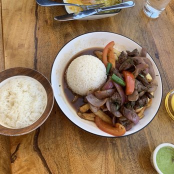 Bodegon No 69 - LOMO SALTADO - Latin American Near Me - Pasadena, California Bodegon No 69 - LOMO SALTADO - Latin American Near Me - Pasadena, California