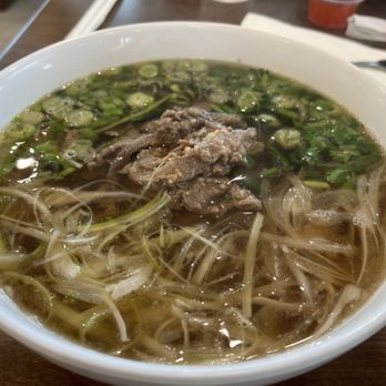 Pho Hoa - Seared garlic steak pho - Vietnamese Near Me - Cypress, California
