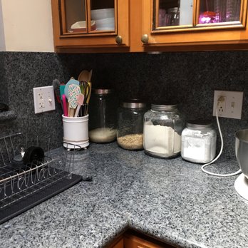 Vine House Cleaning - Kitchen countertop - Home Cleaning Near Me - San Francisco, California Vine House Cleaning - Kitchen countertop - Home Cleaning Near Me - San Francisco, California