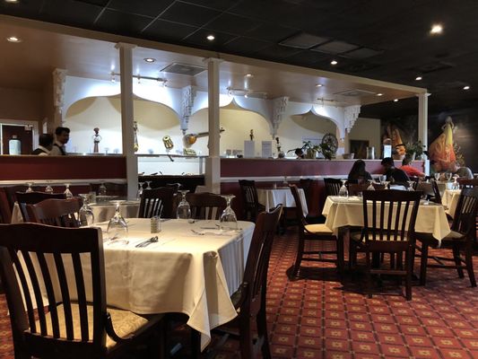 SITAR INDIAN CUISINE by null