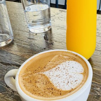 Broder - Mocha and mimosa - Scandinavian Near Me