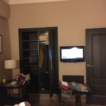 Hotel Cortezo - Bedroom - Bars Near Me - Madrid, M Hotel Cortezo - Bedroom - Bars Near Me - Madrid, M