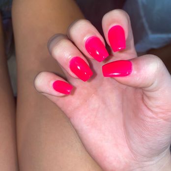 Blossom Nails and Spa - Nail Salons Near Me - Austin, Texas