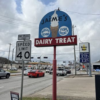 Jaime's Dairy Treat - Burgers Near Me - Richmond, Texas Jaime's Dairy Treat - Burgers Near Me - Richmond, Texas