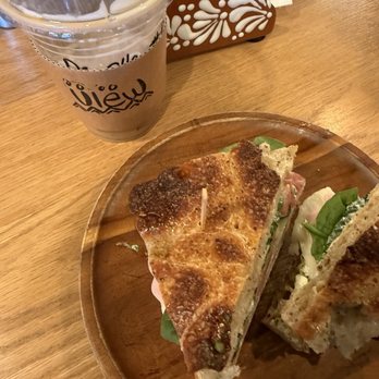 Ulew Coffee & Juice - Chimi Sando Caffe De Olla Latte - Coffee & Tea Near Me - Los Angeles, California Ulew Coffee & Juice - Chimi Sando Caffe De Olla Latte - Coffee & Tea Near Me - Los Angeles, California