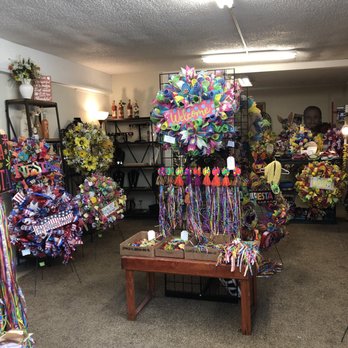 Boutique on Basse - Arts & Crafts Near Me - San Antonio, Texas Boutique on Basse - Arts & Crafts Near Me - San Antonio, Texas