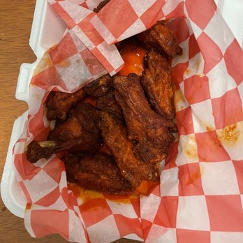 California Burger - Buffalo wings - Burgers Near Me - Indianapolis, Indiana California Burger - Buffalo wings - Burgers Near Me - Indianapolis, Indiana