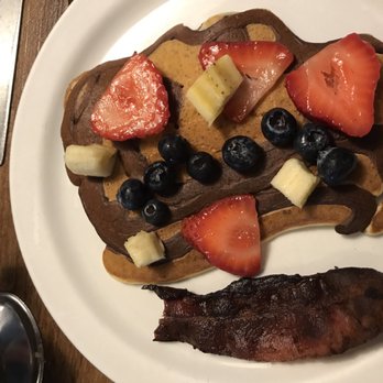 Slappy Cakes - Now I can eat my girl! - Breakfast & Brunch Near Me - Lahaina, Hawaii