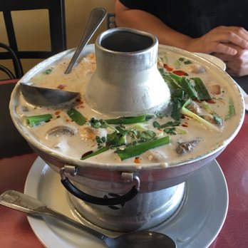 Pad Thai Restaurant - My favorite soup in the  world!!! - Thai Near Me - Clovis, California