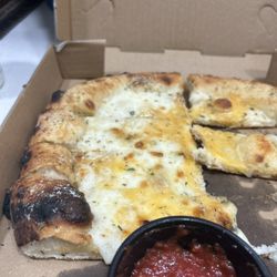 Love At-First Slice - Cheesy breadsticks